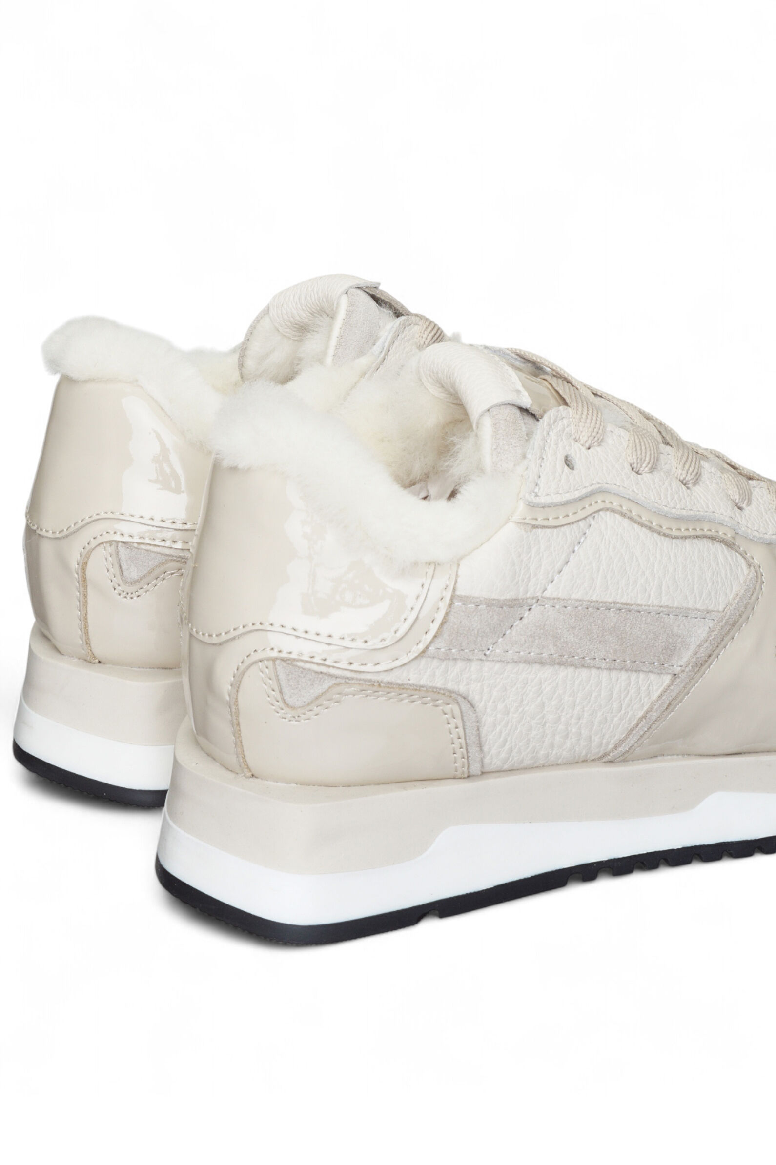 Кроссовки жен. АРТ.25KA-527-1,мол,н.к-з-лак/н.м